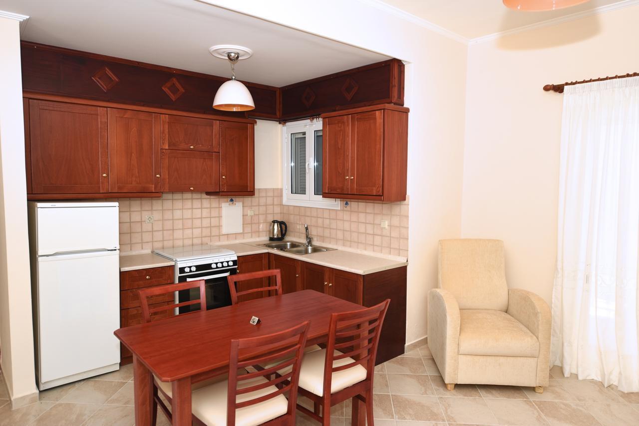 Apartment Platakia Blu *