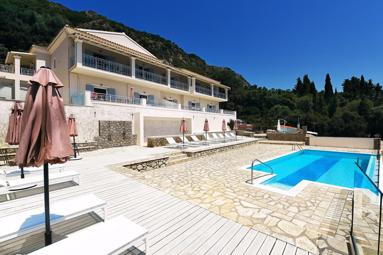 Apartment Platakia Blu *