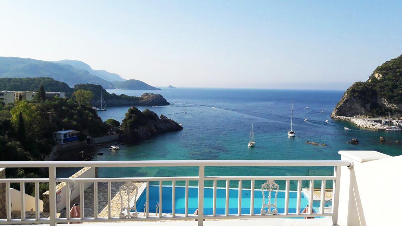 Platakia Blu Daire *