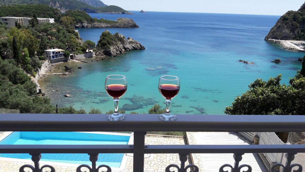Platakia Blu Daire *